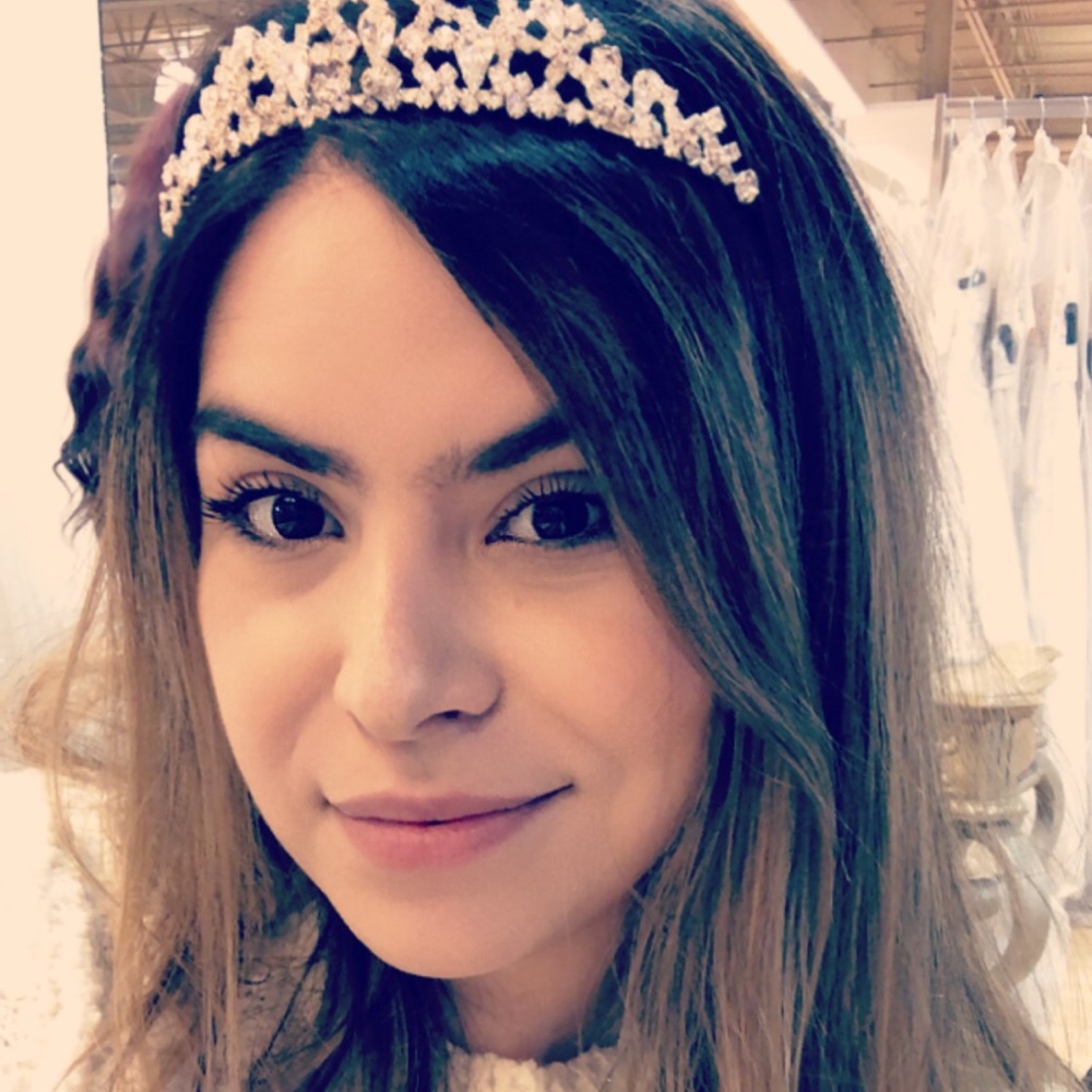 Meet your Posher, Jazmin